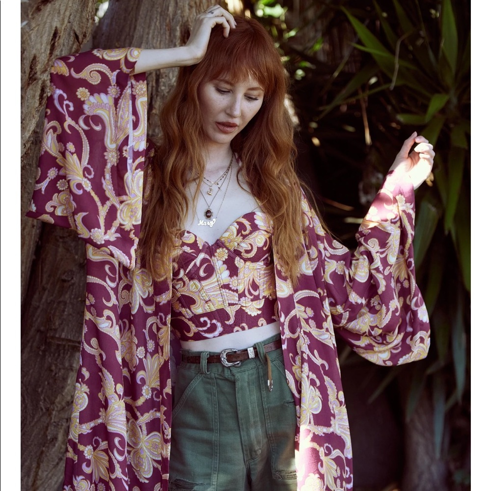 Novella Royale - hitchhiker kimono
